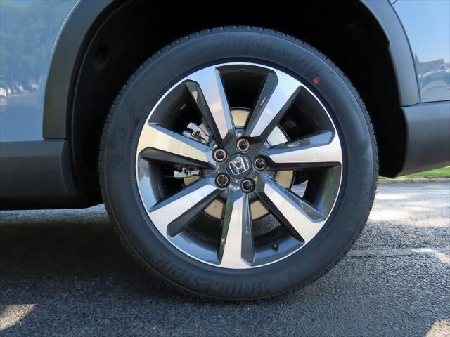 new 2025 Honda Pilot car, priced at $52,585