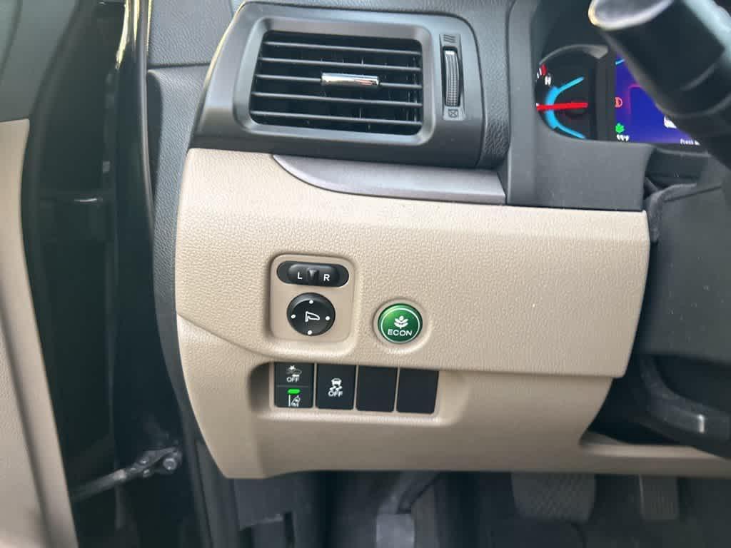 used 2019 Honda Pilot car, priced at $16,200