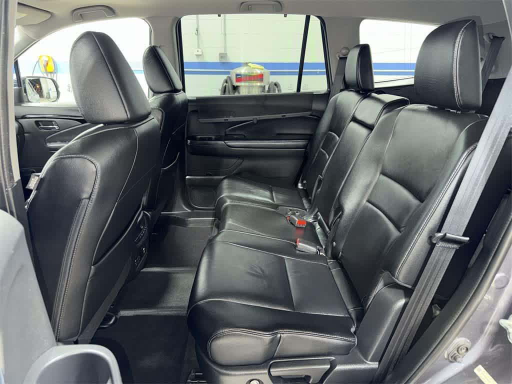 used 2016 Honda Pilot car, priced at $23,065