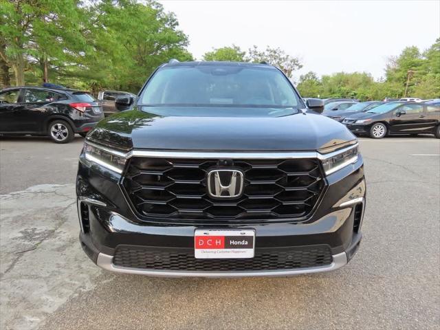 new 2025 Honda Pilot car, priced at $51,575