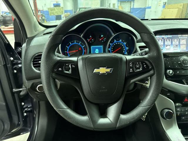 used 2016 Chevrolet Cruze Limited car, priced at $9,280