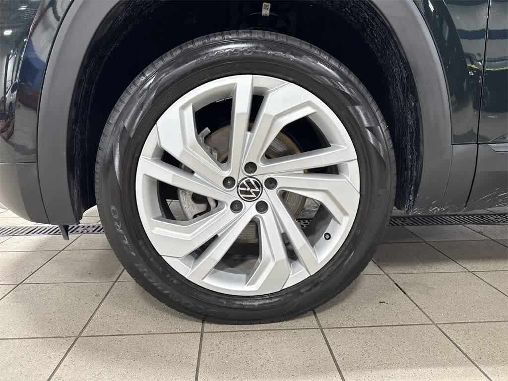 used 2021 Volkswagen Atlas car, priced at $26,165
