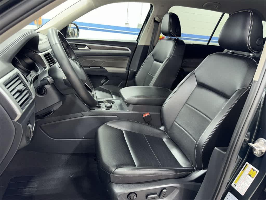used 2021 Volkswagen Atlas car, priced at $26,165