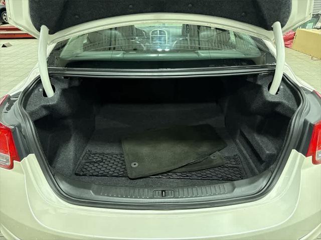 used 2013 Chevrolet Malibu car, priced at $8,125
