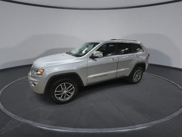 used 2017 Jeep Grand Cherokee car, priced at $13,605