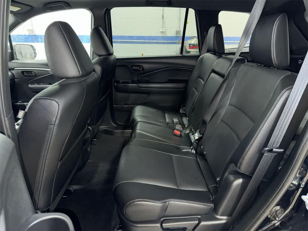 used 2022 Honda Passport car, priced at $28,995