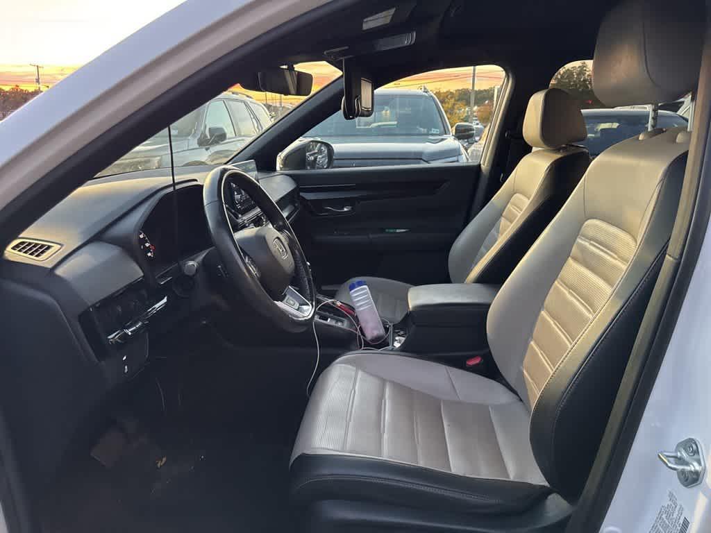 used 2023 Honda CR-V Hybrid car, priced at $32,133