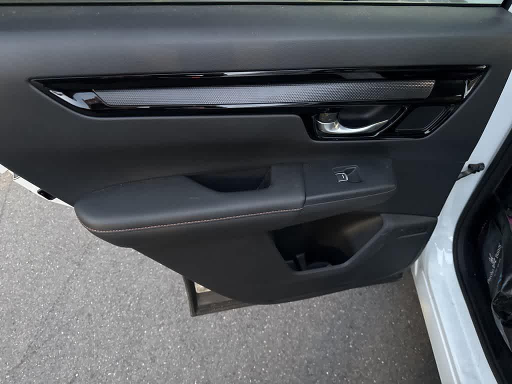 used 2023 Honda CR-V Hybrid car, priced at $32,133