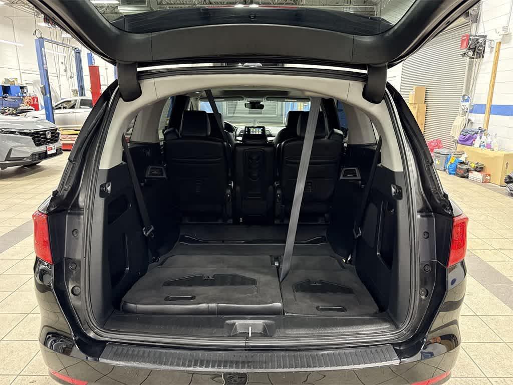 used 2023 Honda Odyssey car, priced at $37,012