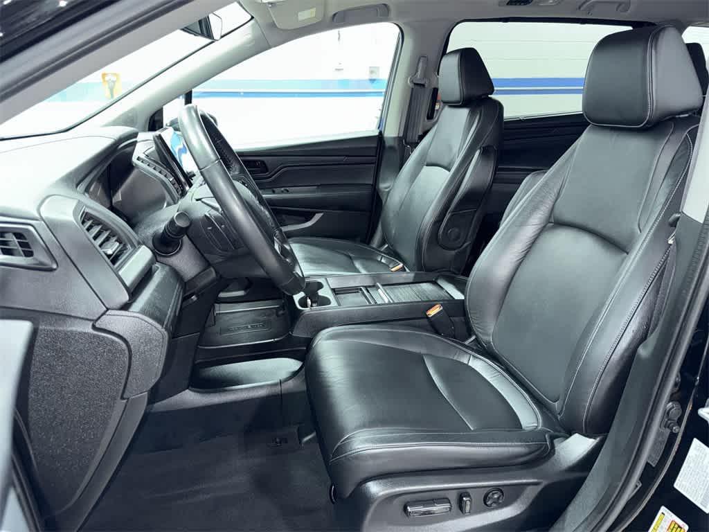 used 2023 Honda Odyssey car, priced at $37,012