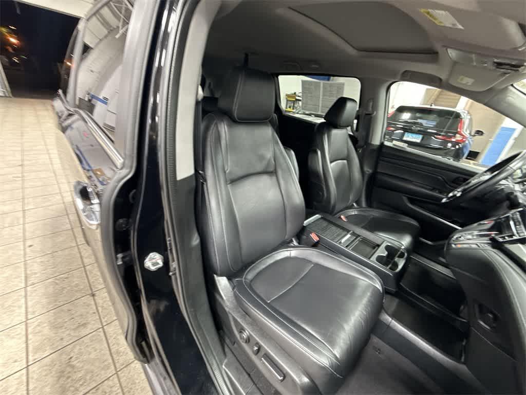 used 2023 Honda Odyssey car, priced at $37,012