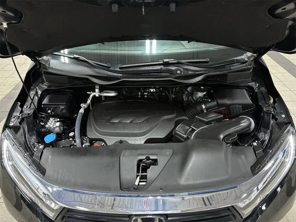 used 2023 Honda Odyssey car, priced at $37,012