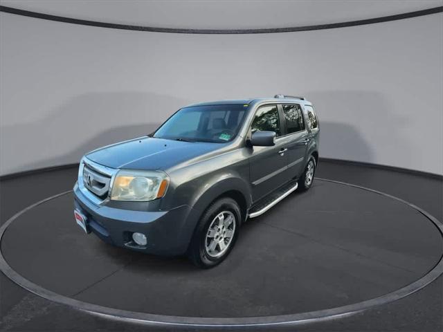 used 2011 Honda Pilot car, priced at $8,867