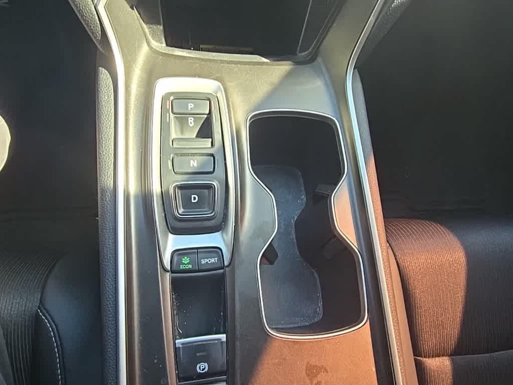 used 2022 Honda Accord car, priced at $27,900