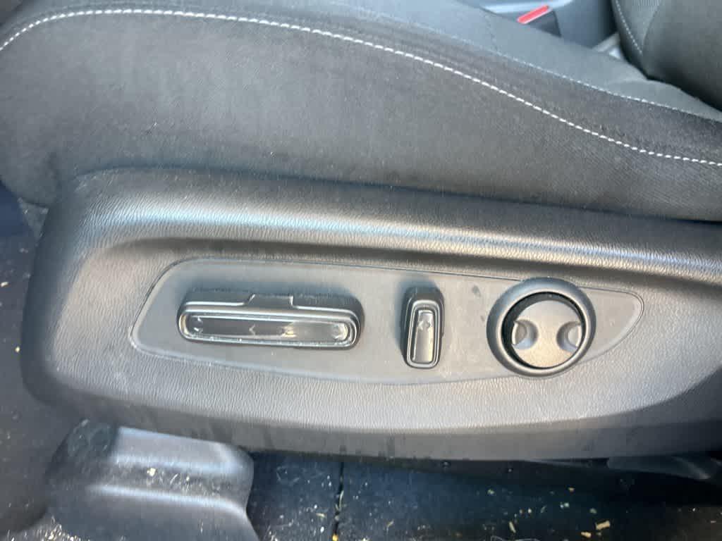 used 2023 Honda CR-V car, priced at $27,474