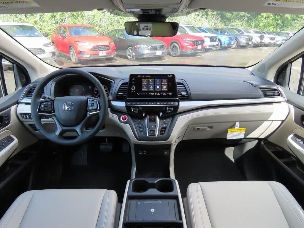 new 2026 Honda Odyssey car, priced at $43,209