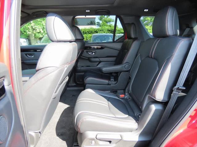 new 2025 Honda Pilot car, priced at $48,914