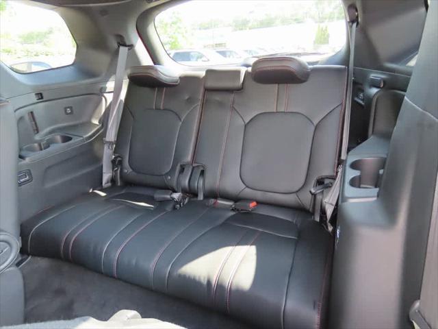 new 2025 Honda Pilot car, priced at $48,914