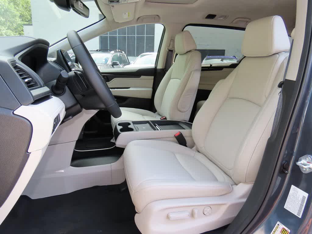 new 2026 Honda Odyssey car, priced at $43,115