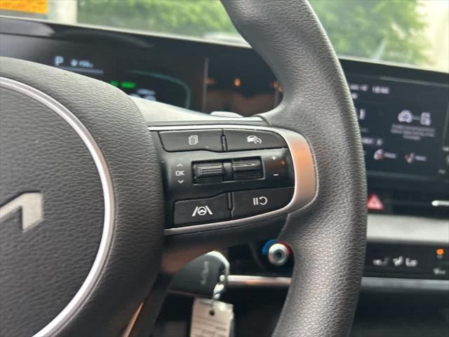 used 2023 Kia Sportage Hybrid car, priced at $23,622