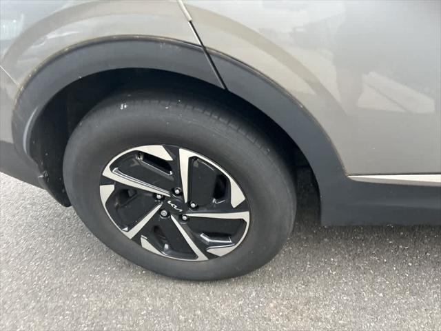used 2023 Kia Sportage Hybrid car, priced at $23,622
