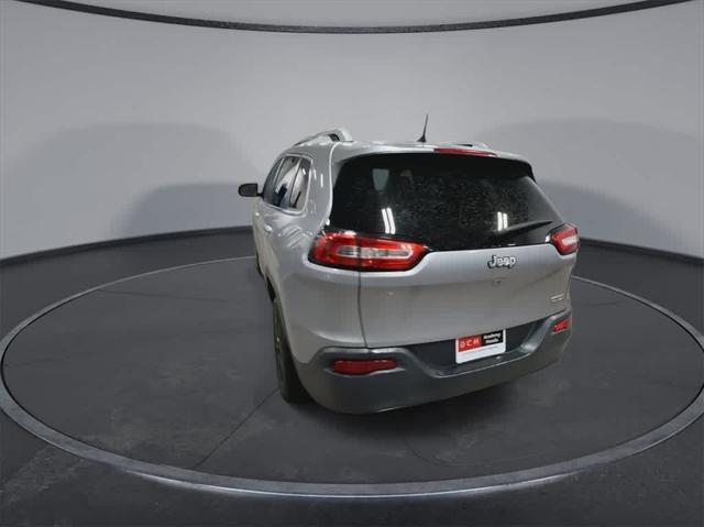 used 2018 Jeep Cherokee car, priced at $13,195