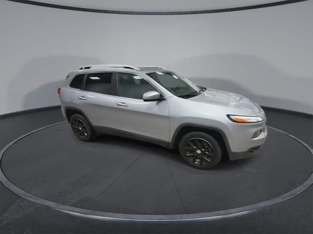 used 2018 Jeep Cherokee car, priced at $13,195
