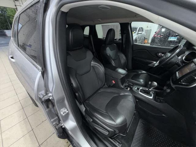 used 2018 Jeep Cherokee car, priced at $13,195
