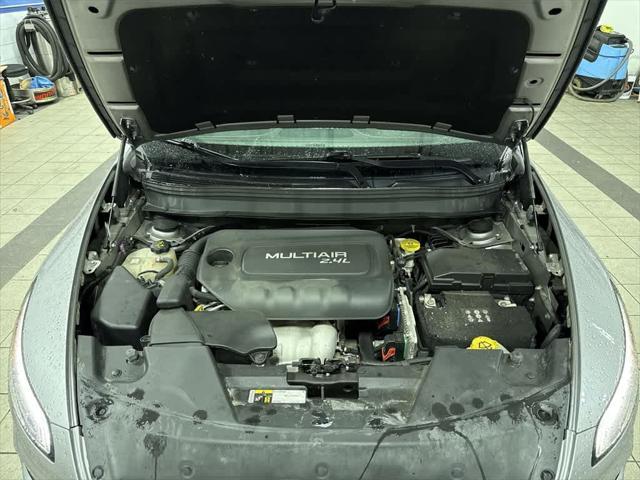 used 2018 Jeep Cherokee car, priced at $13,195