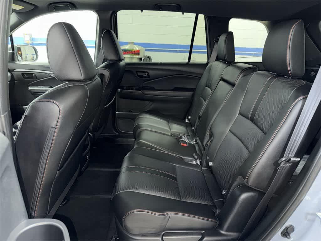 used 2022 Honda Passport car, priced at $32,250