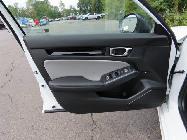 new 2025 Honda Civic Hybrid car, priced at $32,555