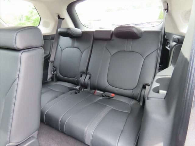 new 2025 Honda Pilot car, priced at $49,114