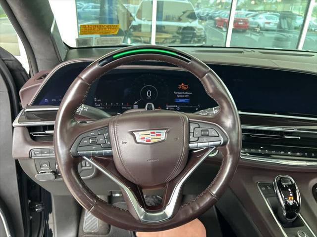 used 2022 Cadillac Escalade ESV car, priced at $63,995