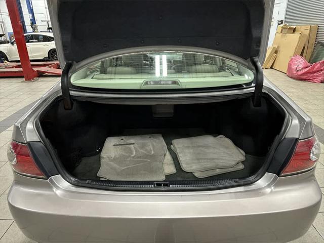 used 2004 Lexus ES 330 car, priced at $8,095