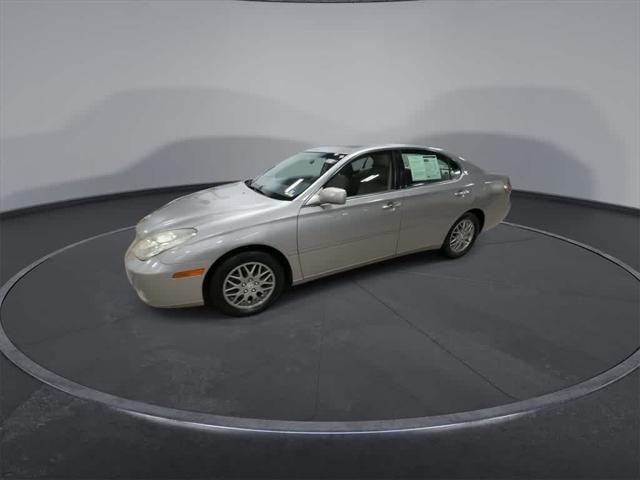 used 2004 Lexus ES 330 car, priced at $8,095