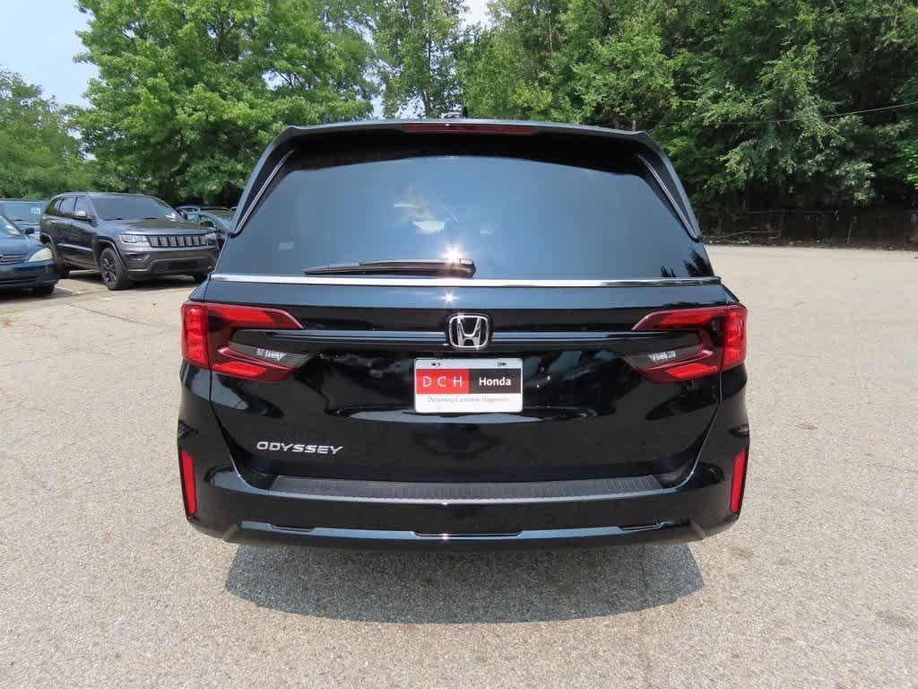 new 2026 Honda Odyssey car, priced at $43,209