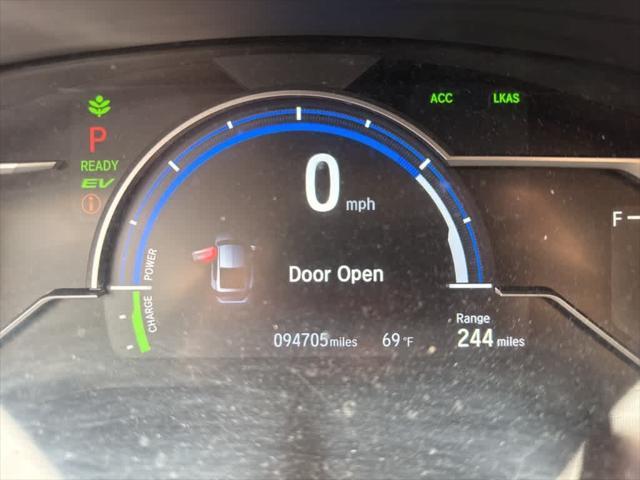 used 2018 Honda Clarity Plug-In Hybrid car, priced at $15,000