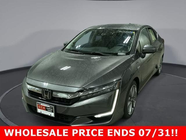 used 2018 Honda Clarity Plug-In Hybrid car, priced at $15,300