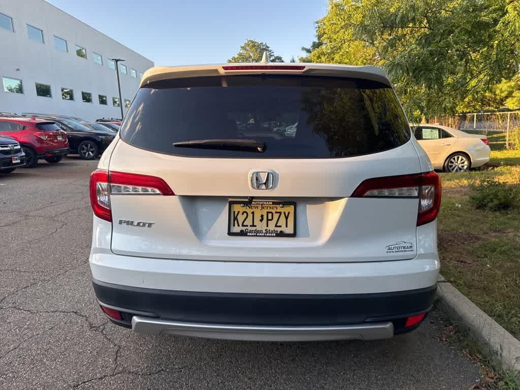 used 2022 Honda Pilot car, priced at $30,302