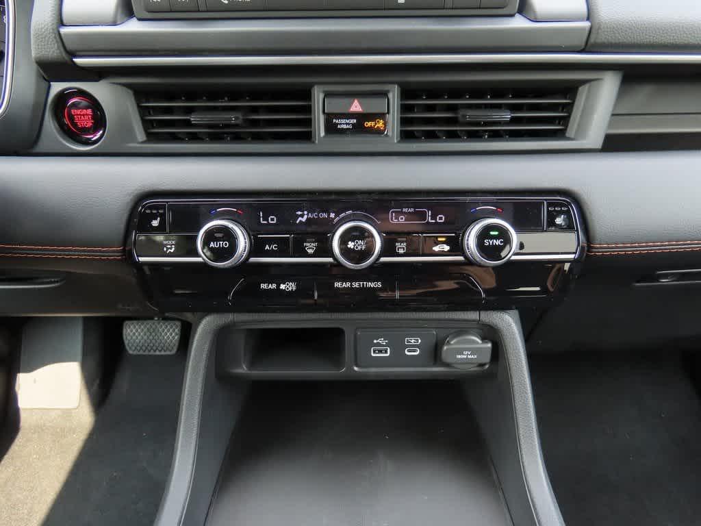 new 2025 Honda Pilot car, priced at $41,162