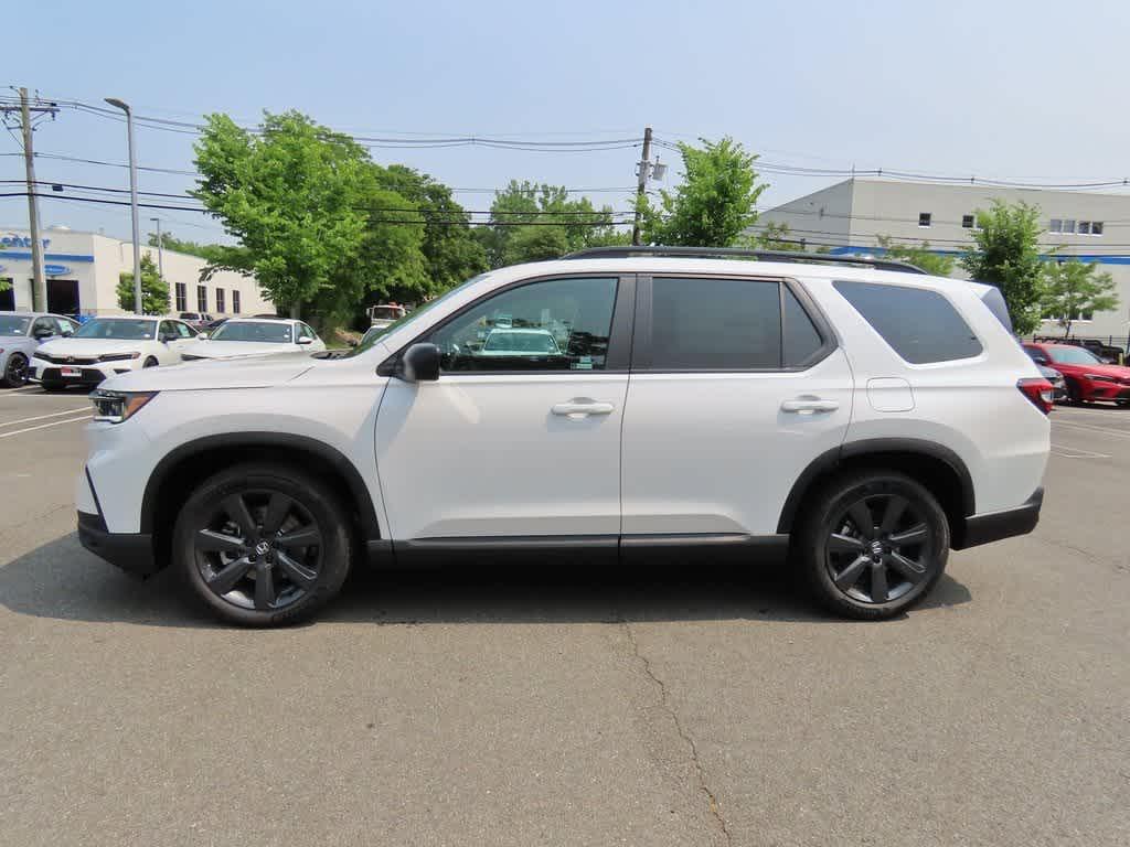 new 2025 Honda Pilot car, priced at $41,162