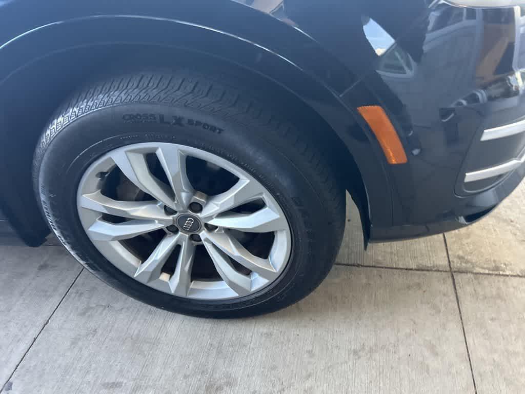 used 2019 Audi Q7 car, priced at $15,431