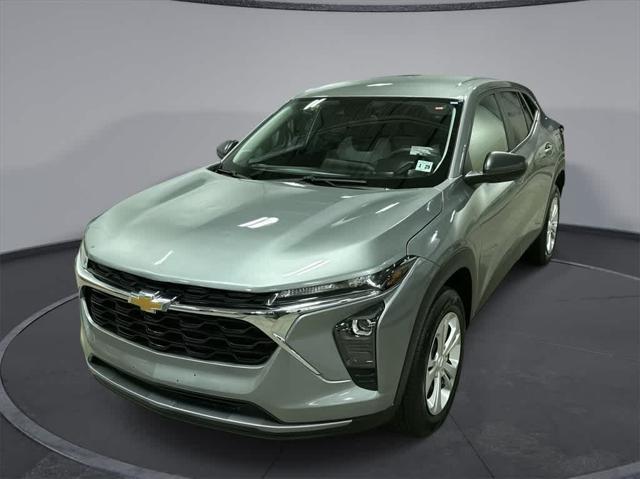 used 2024 Chevrolet Trax car, priced at $20,200