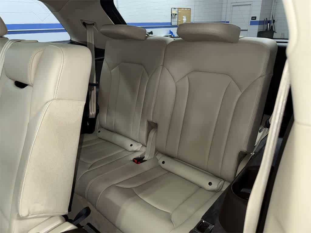 used 2019 Audi Q7 car, priced at $24,160