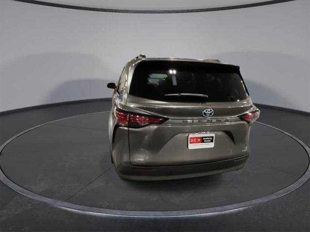 used 2021 Toyota Sienna car, priced at $32,250