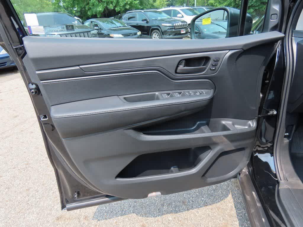 new 2026 Honda Odyssey car, priced at $43,115