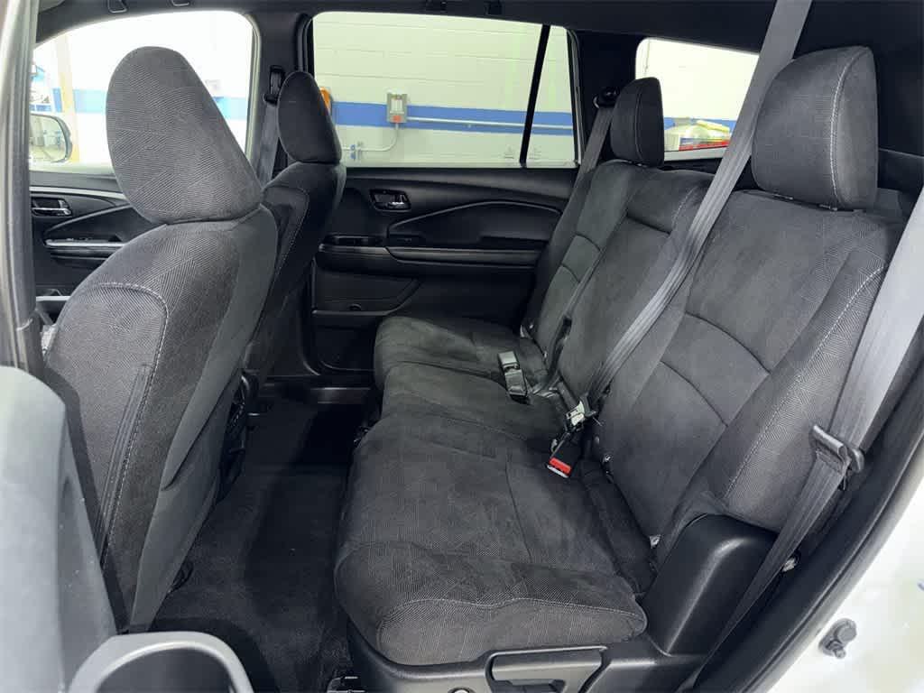 used 2022 Honda Pilot car, priced at $26,350