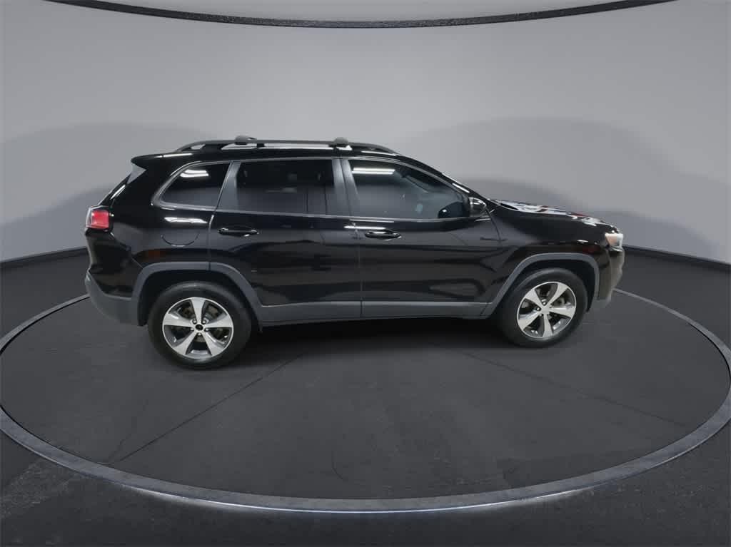 used 2019 Jeep Cherokee car, priced at $12,400