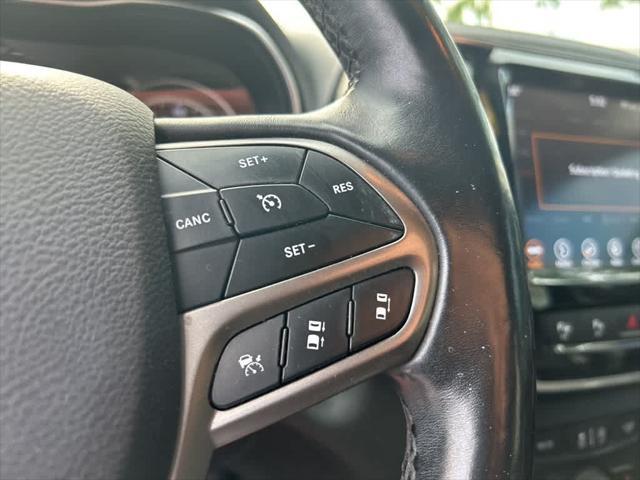 used 2019 Jeep Cherokee car, priced at $13,567