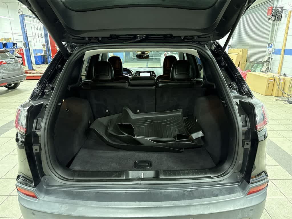 used 2019 Jeep Cherokee car, priced at $12,400